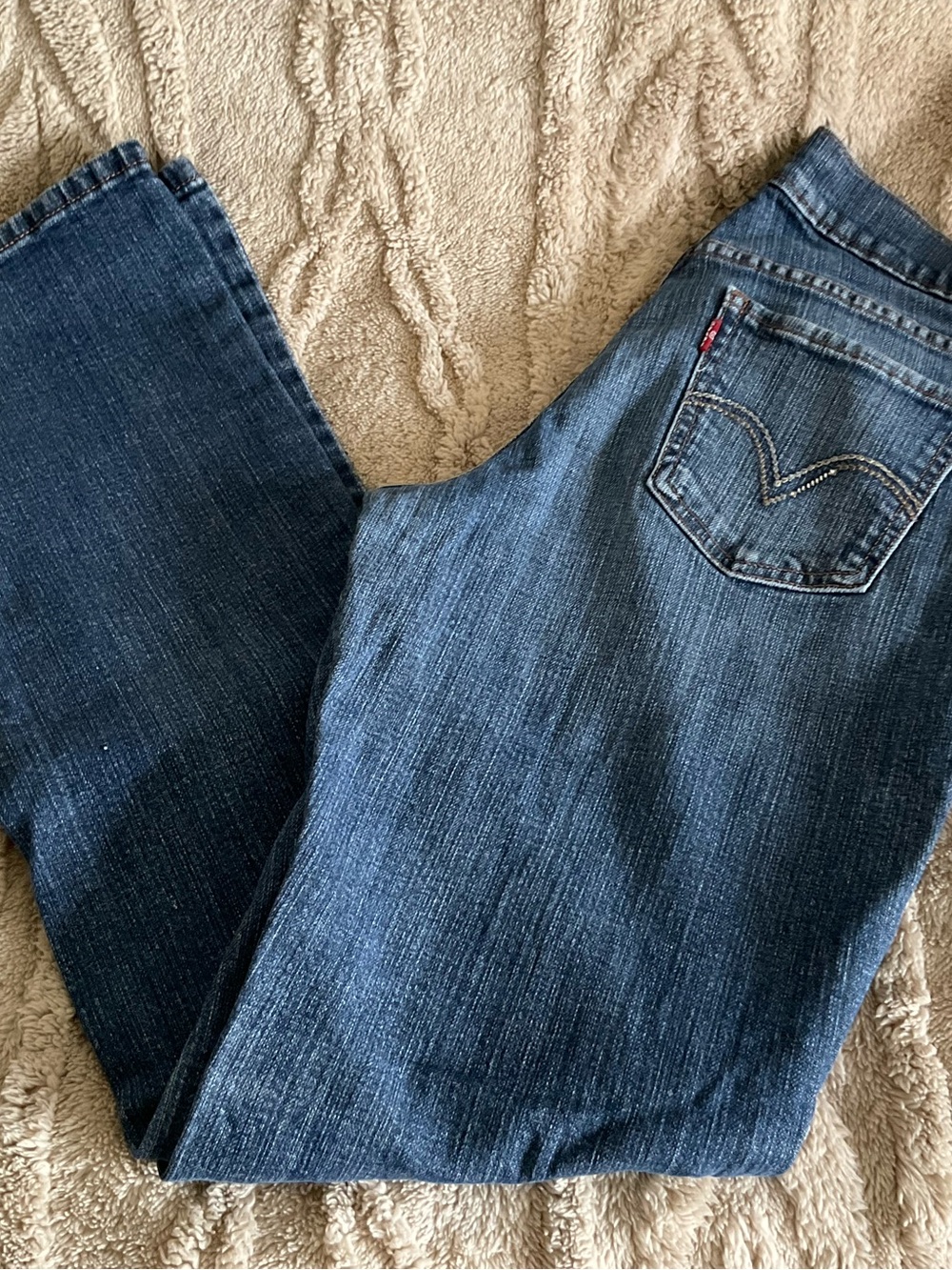 Levi's 515 Women's (6) Bootcut Jeans in Dark Blue Denim